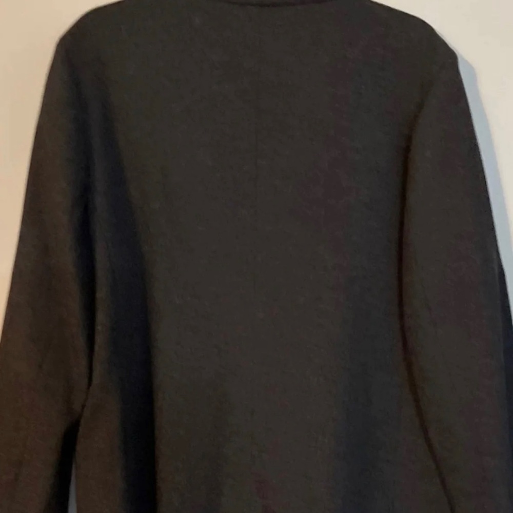 Women’s Blazer (Size L) EUC - Picture 4 of 5